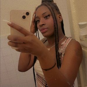 Meet your Posher, Shanell